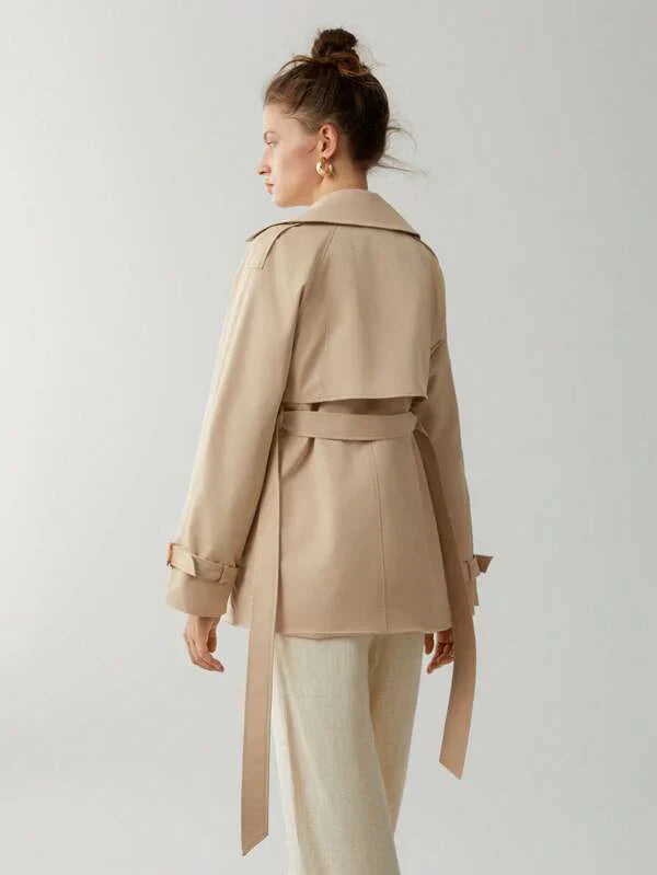 Leoza - Kaki Trenchcoat met Epauletten en Riem